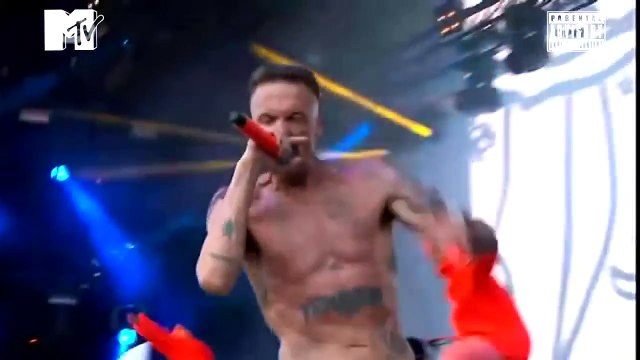 Die Antwoord Enter The Ninja CHAPPIE (Video Oficial HD)