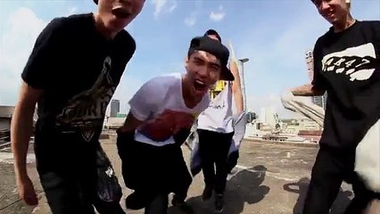 Dumbo Poreotics - Skrillex - wild for the night(remix) + Viet vina house :)