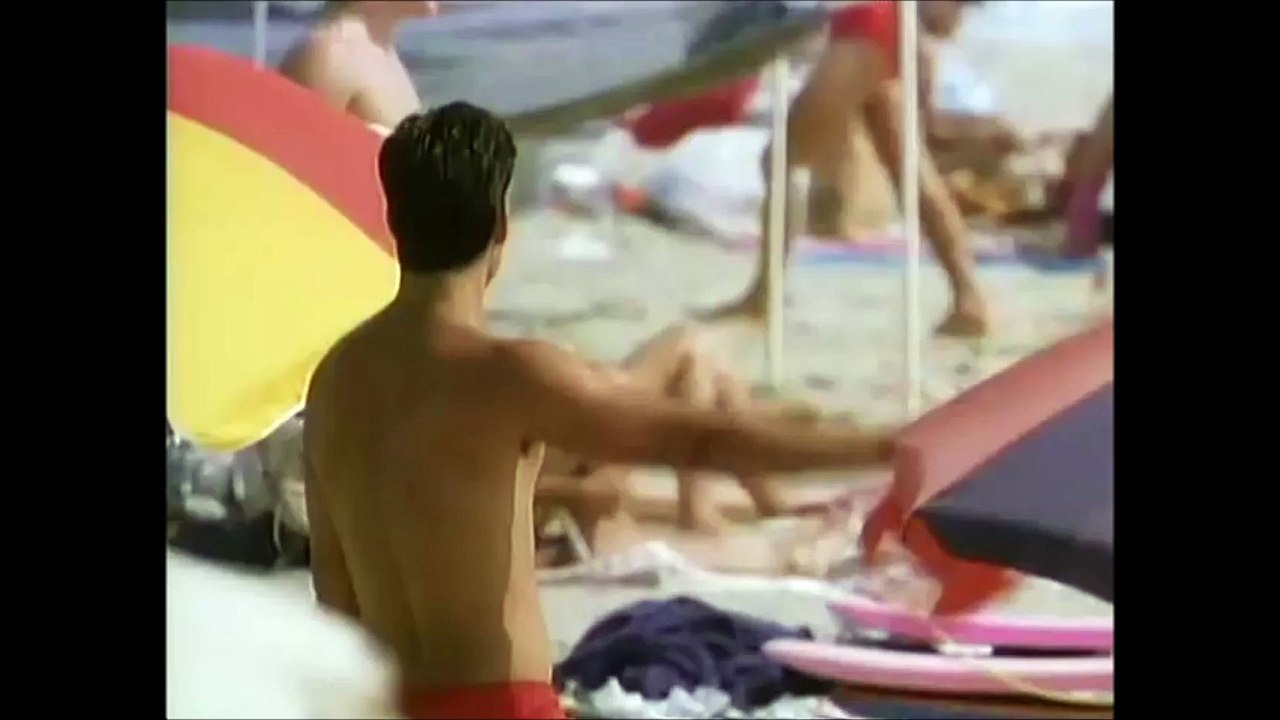 "S.O.S. Malibu" (abertura)