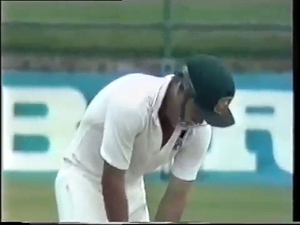 WEST INDIES FAST BOWLERS OF THE 80'S - BRUTAL COMPILATION!