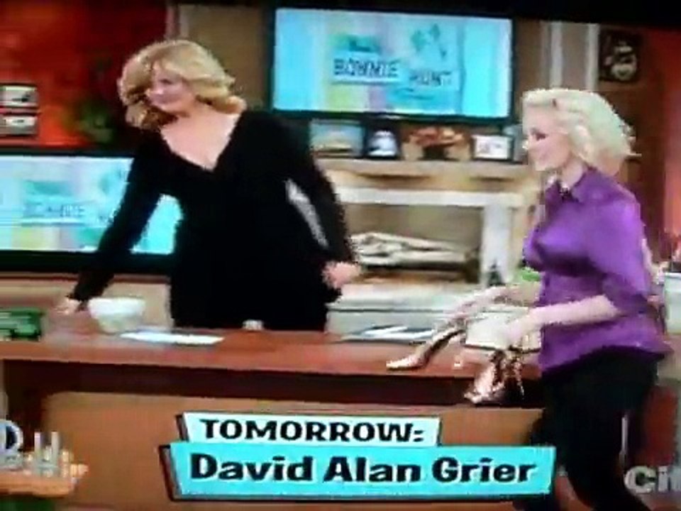 kelly pickler on the bonnie hunt show pt1