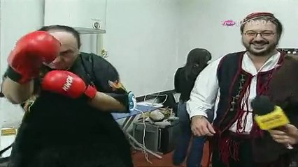 Era Ojdanic i Bora Drljaca - Boks mec