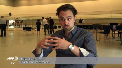 Placido Domingo, coach vocal de luxe pour jeunes chanteurs