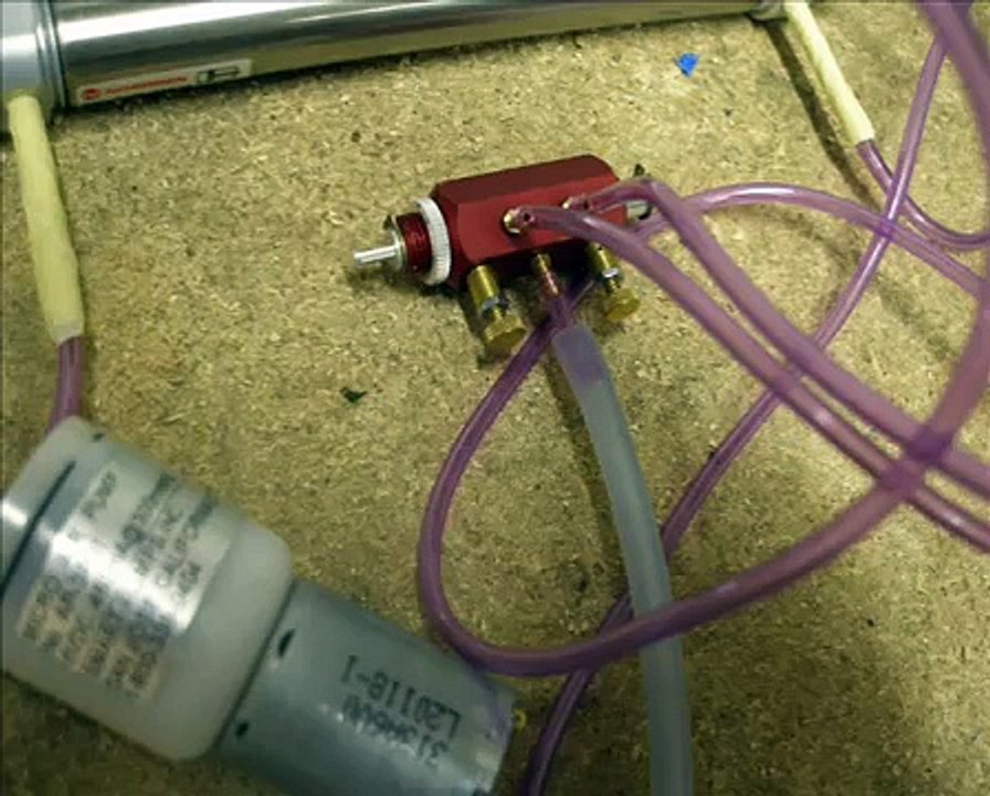 Working Radar Mast and Periscopes on my model Submarine  Engel Gato