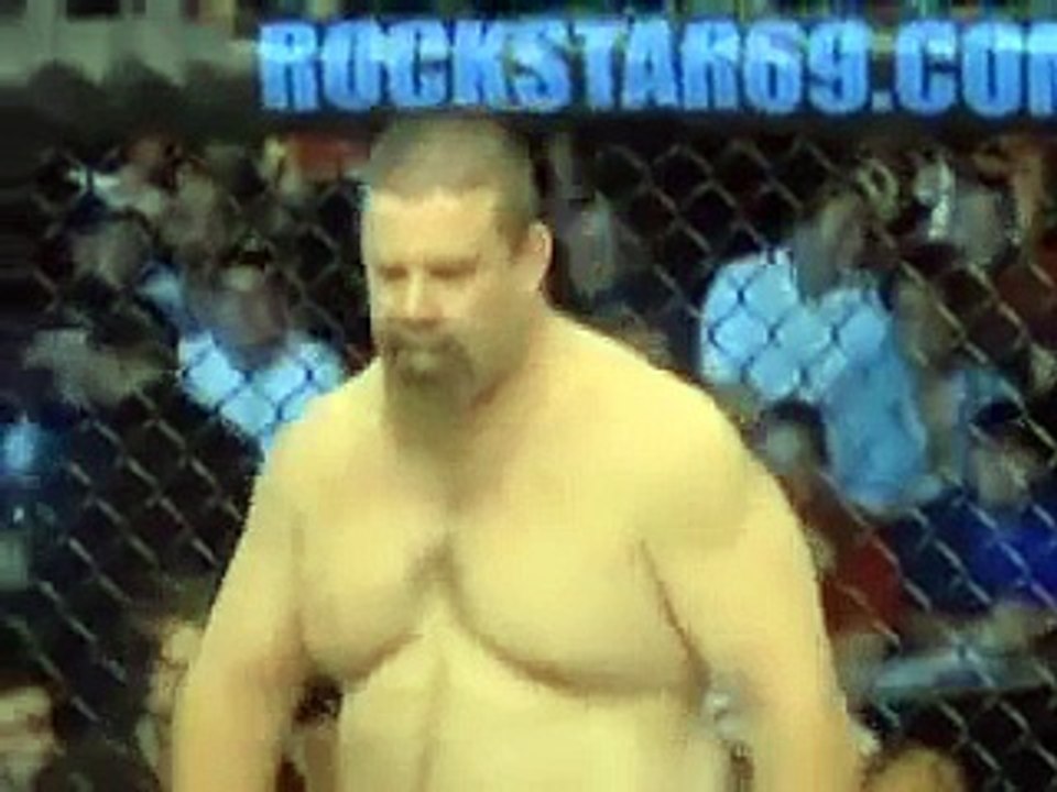 Kimbo SLice vs Tank Abbott