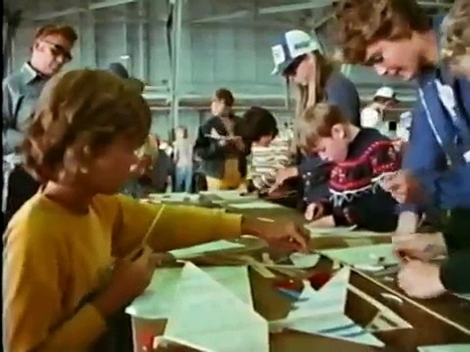 A plane a place a perfect day narrated by John Facenda Circa 1980s