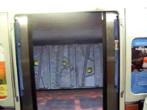 Montreal Metro-Closing Doors Chime-MR73 train-1