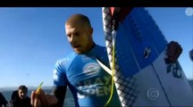 Surfer Mick Fanning chased And Attacked by a shark