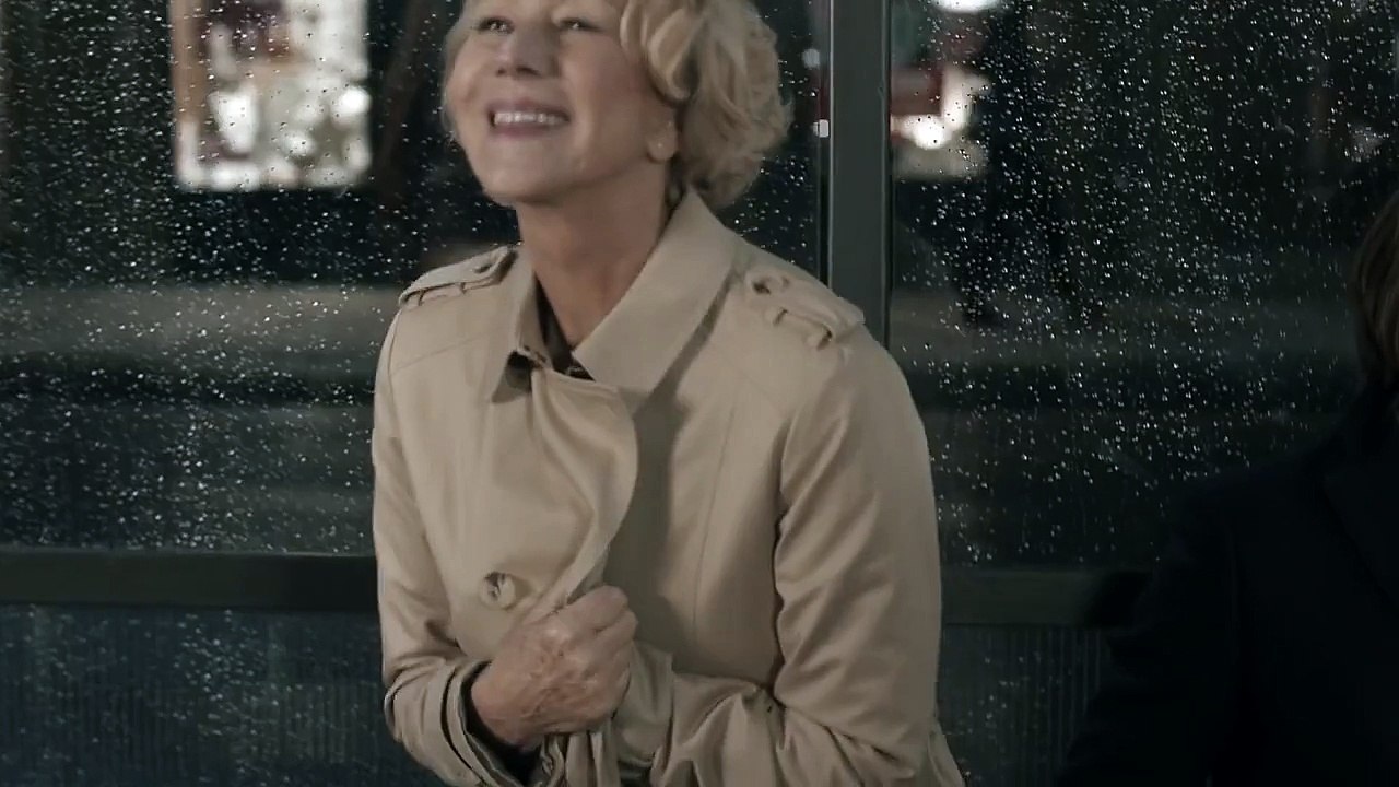 Helen Mirren stars in the NEW Age Perfect TV Advert from L'Oréal Paris