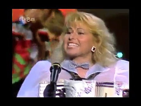 Maria Jesus y su Acordeon - El Baile de los Pajaritos (version 1990)