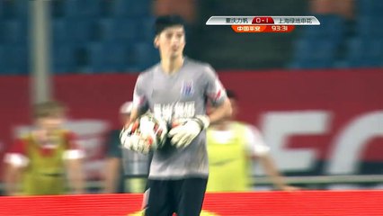 Demba Ba scores lovely chip for Shanghai Shenhua