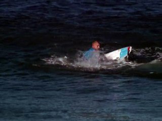 Surf, requin et caméras, un drame évité en Afrique du Sud