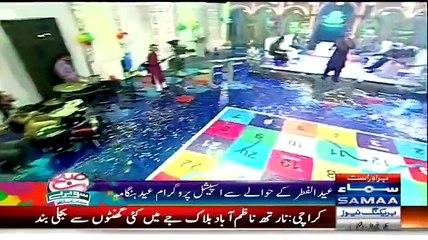 Mathira Kisses Her Husband Fathan Rizvi In Live Show