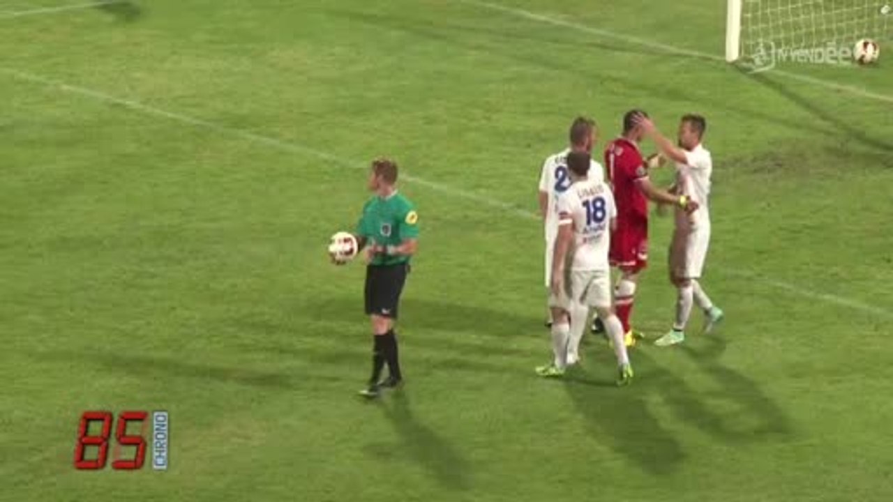 Foot. National : Poiré-sur-Vie vs Istres (0-0)