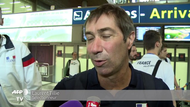 Volley-ball : les Bleus, vainqueurs de la Ligue mondiale, de retour en France
