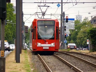 +++ Ansagen der Linie 1 Bensberg-Weiden West +++ (KVB)