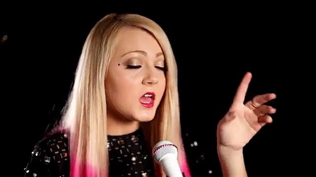 Ellie Goulding- Love me like you do (Cover By Alexi Blue)