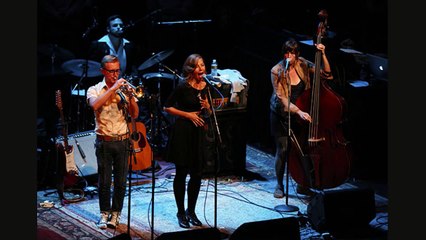 Lake Street Dive - Rich Girl