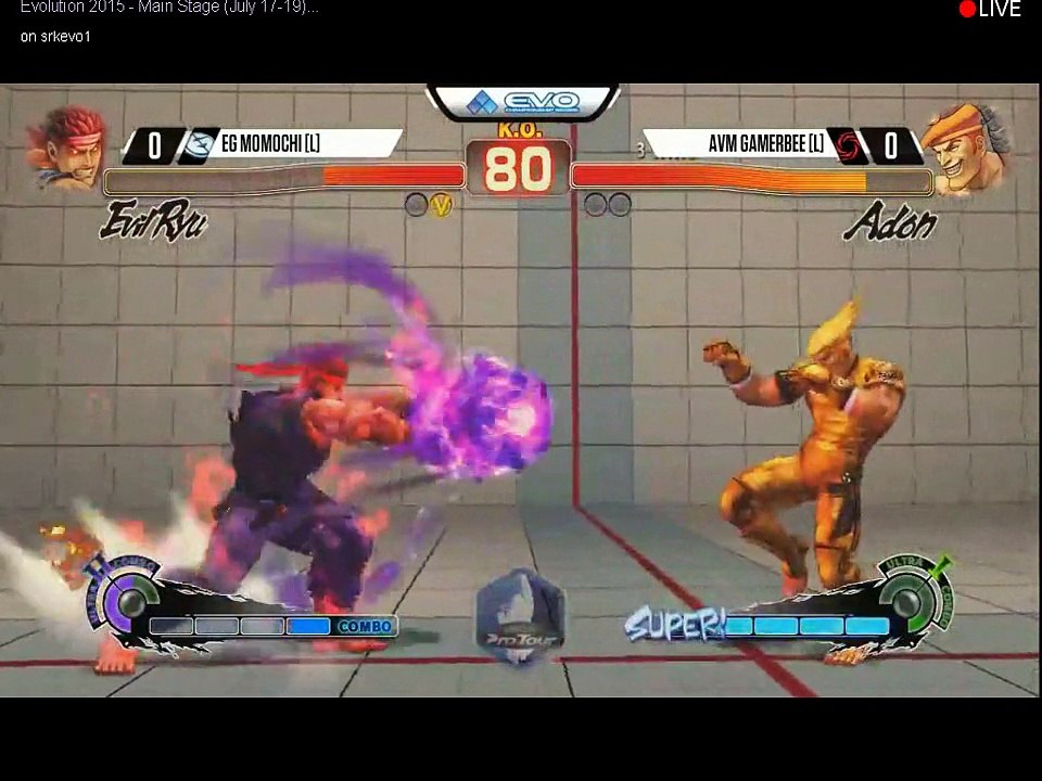 EVO 2015 - Ultra Street Fighter IV Grand Finals: Gamerbee vs Momochi