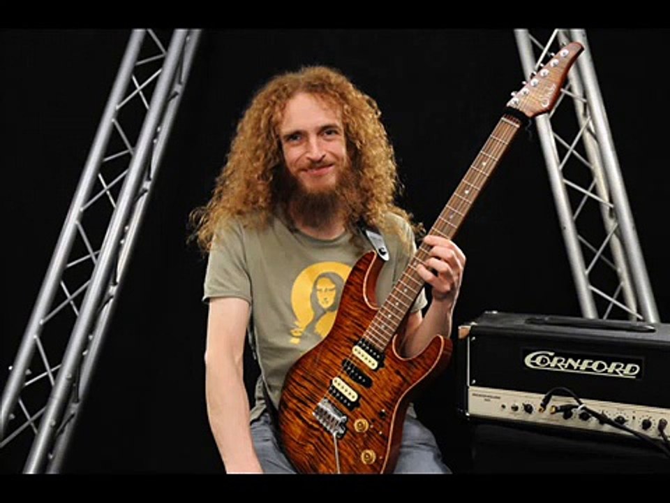 Guthrie Govan - Wonderful Slippery Thing (Backing Track)