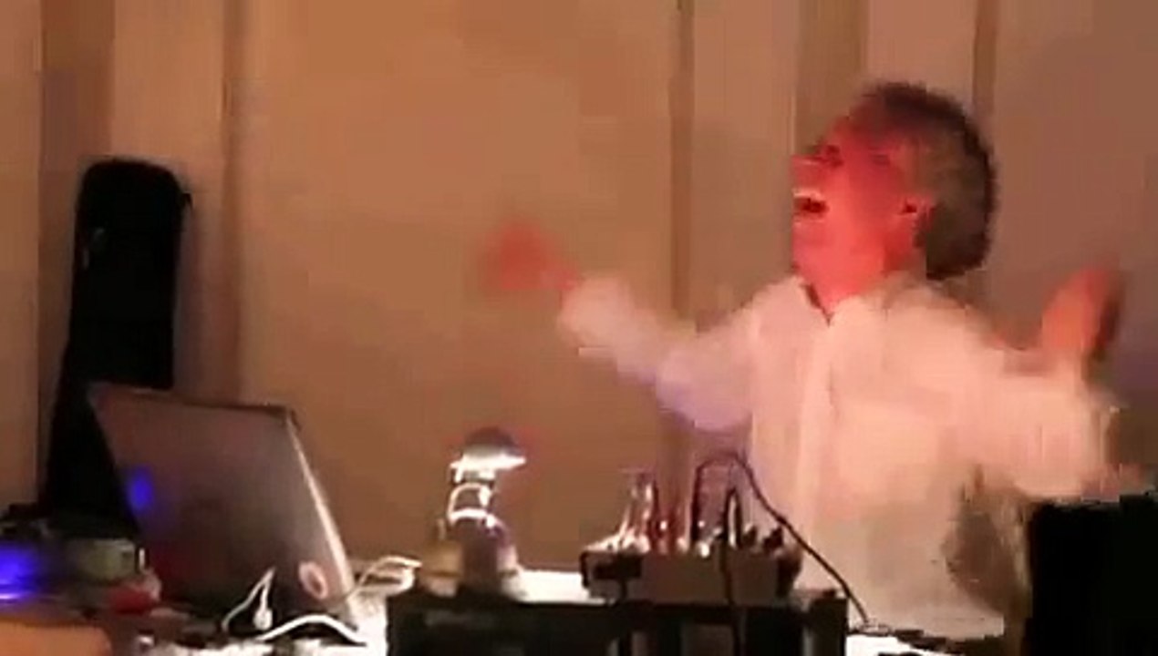 DJ Opa geht ab