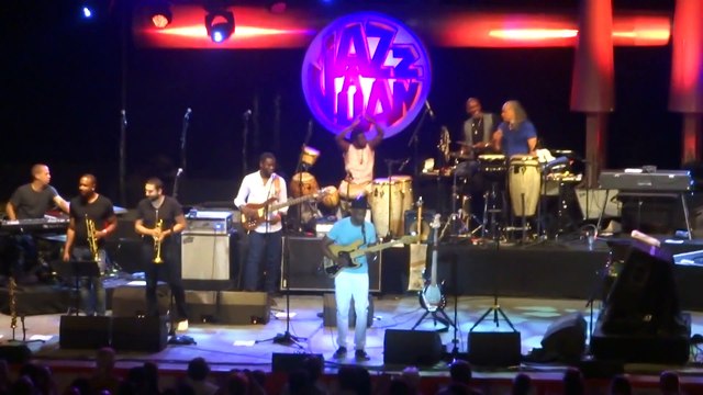 Marcus Miller feat IBrahim Maalouf - Blast- Jazz à Juan, Juan-les-Pins 2015