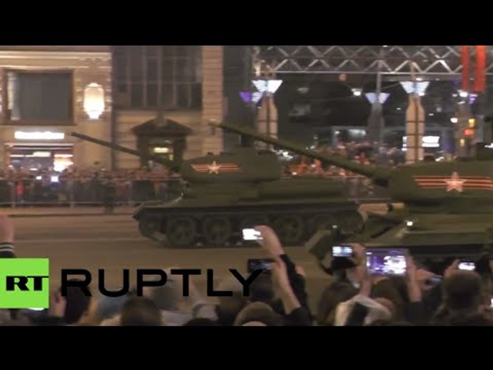 #Victory70: APCs, tanks roll through Moscow en route to 1st Red Sq V-day rehearsal