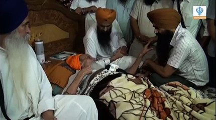 Bapu Surat Singh telling about Importance of Sirpao