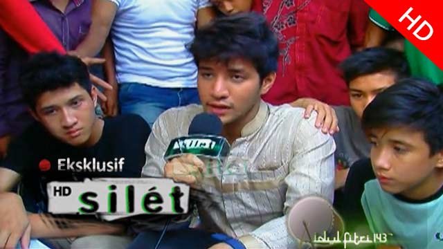 Sambutan Hangat Ammar Zoni Saat Pulang Kampung - Silet 20 Juli 2015