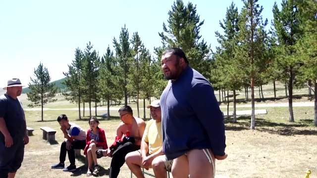 Mongolie: le festival de Naadam met la lutte à l'honneur