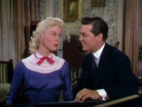 Doris Day & Gordon MacRae - By the Light of the Silvery Moon