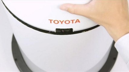 Toyota ultima el desarrollo de un robot que cuida a personas dependientes