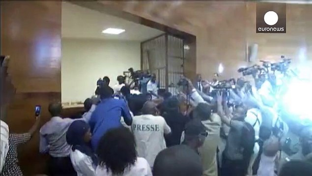 Екс-президент Чаду Хабре постав перед судом у Сенегалі