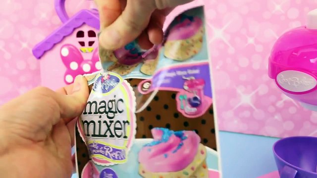 Magic Mixer Cupcakes for Mickey Mouse and Minnie Mouse with Donald Duck and Daisy Duck