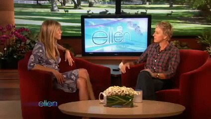 Jennifer Aniston sings on Ellen