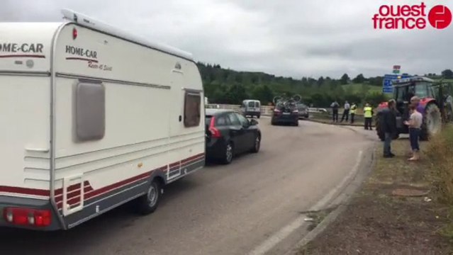 Manifestation d'agriculteurs sur l'A84