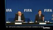 FIFA : Sepp Blatter arrosé de billets en pleine conférence de presse !