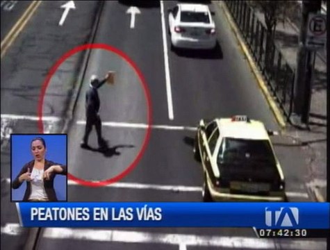 Peatones imprudentes son captados por las cámaras de la AMT