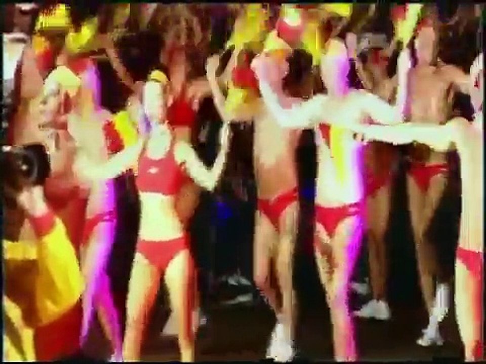 Gay and Lesbian Lifesavers / Lifeguards at Mardi Gras on Foxtel
