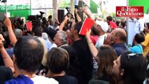 Schifani contestato alla Festa Democratica di Torino