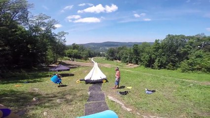 Record: Un toboggan aquatique géant de 600 mètres