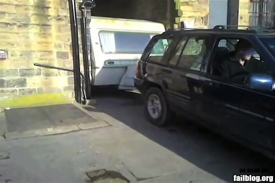 Caravan FAIL Vidéo Dailymotion