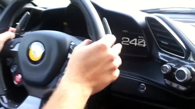 341 km/h en Ferrari 488 GTB !