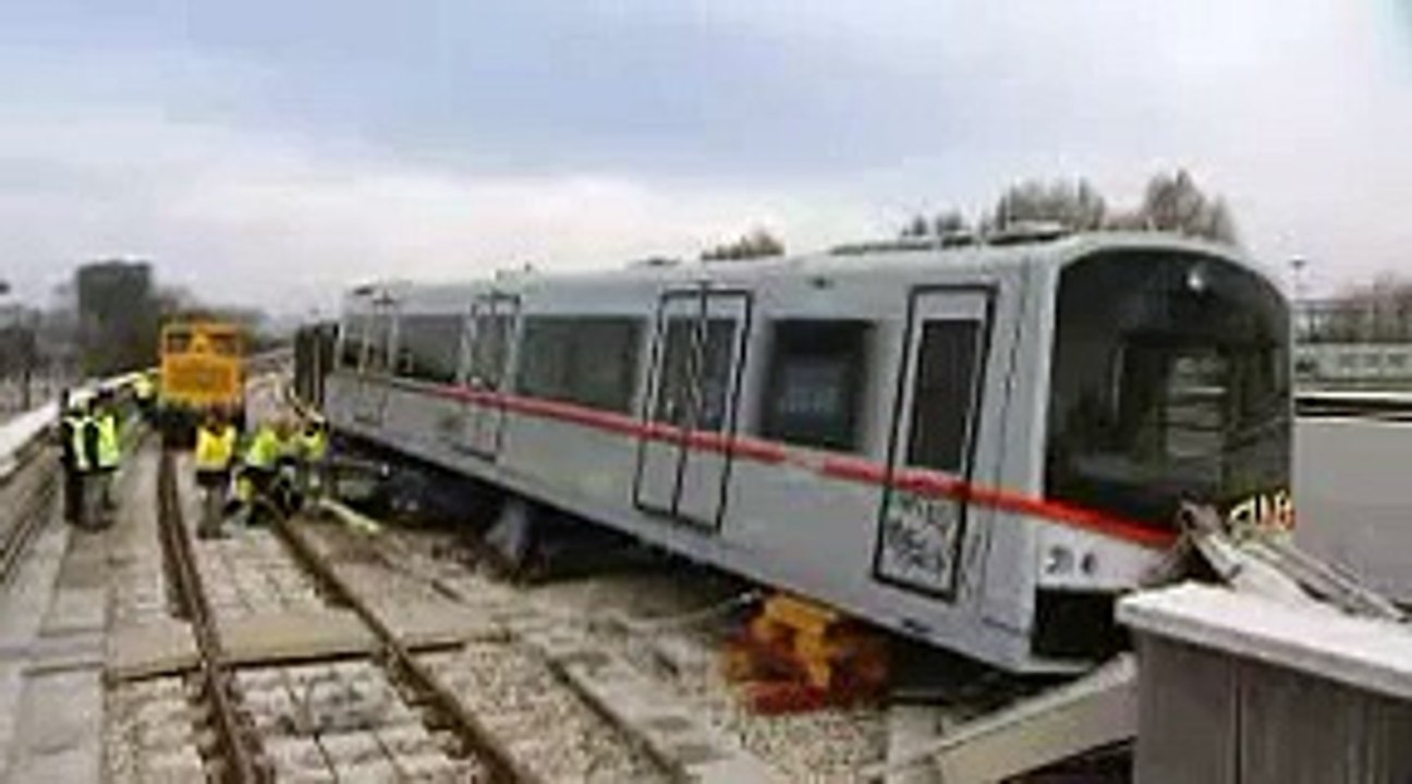 UBahn Unfall Wien / Metróbaleset bécsben video Dailymotion