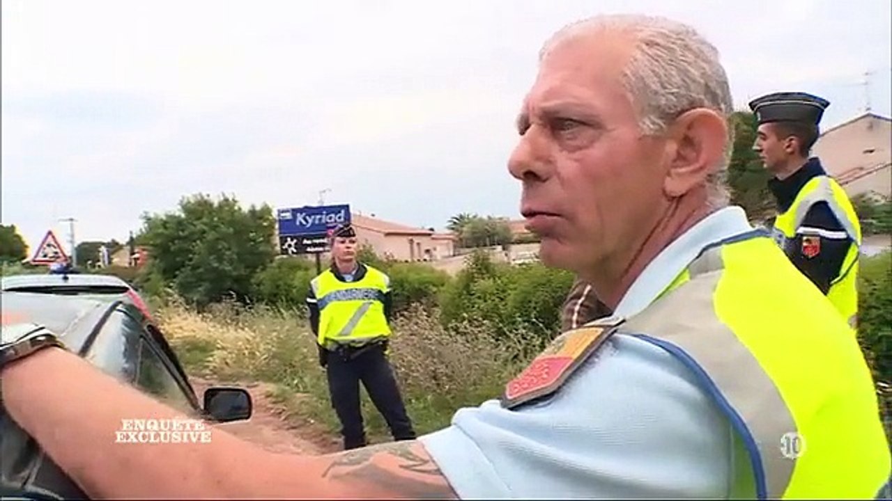 Un homme bourré insulte des gendarmes (Enquête Exclusive)