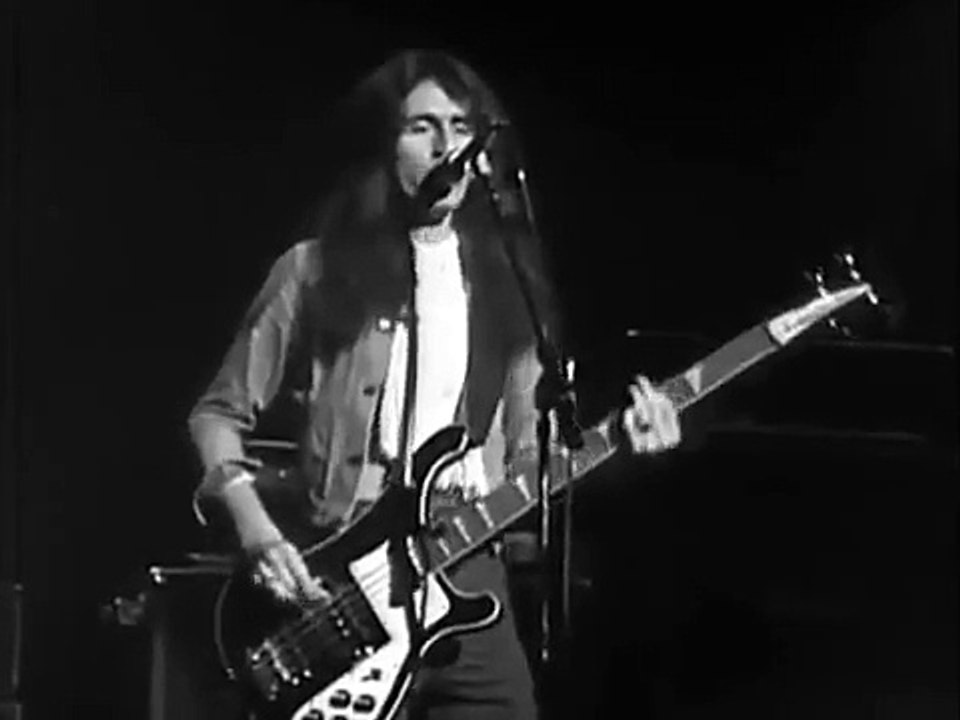 RUSH _ ("2112"- Dec.10, 1976- REMASTERED-No watermarks)