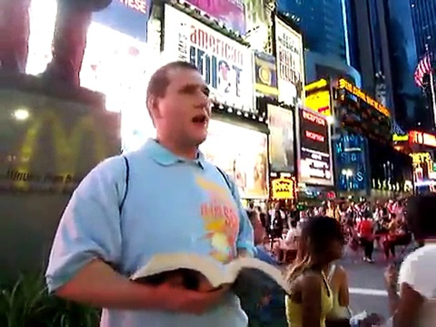 Timesquare NY Evangelism Street Preaching