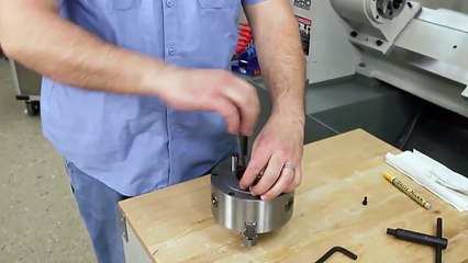 How to Install and Use a D1 Lathe Chuck - Tormach CNC