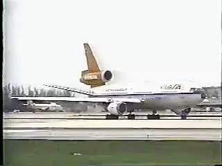 VIASA DC-10  "821 HEAVY"