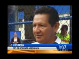 Maestra es baleada para robarle el celular en Guayaquil